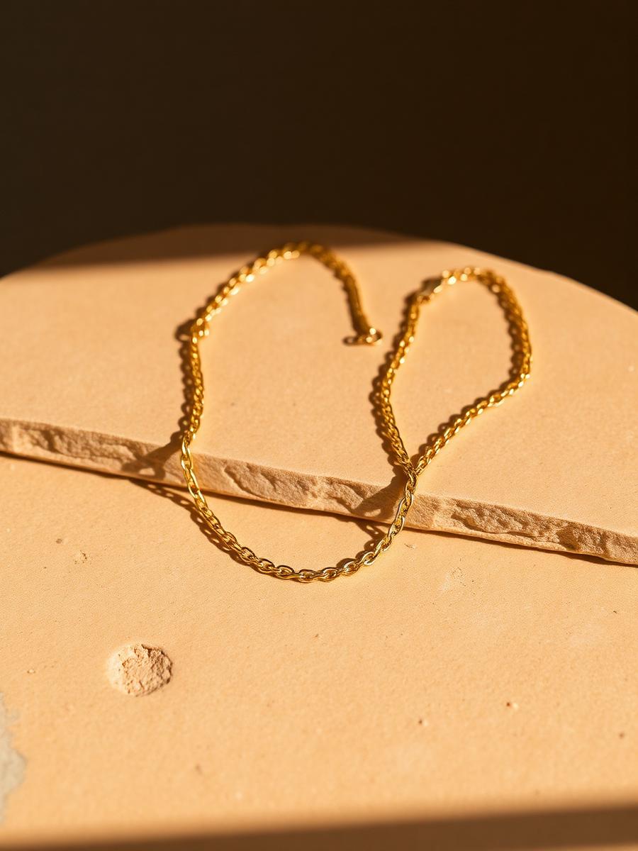 Fine cable chain — 9ct gold, 1970s